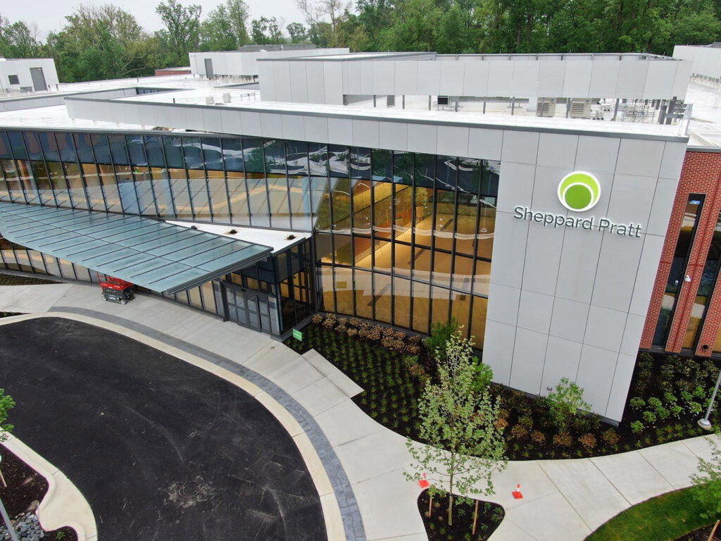 ‘Clear’ Feedback: Sheppard Pratt Health Systems Throwback.
We’re taking a look back at our work on the Sheppard Pratt Health Systems building in Towson, Maryland, completed in partnership with CannonDesign and Lewis Contractors.