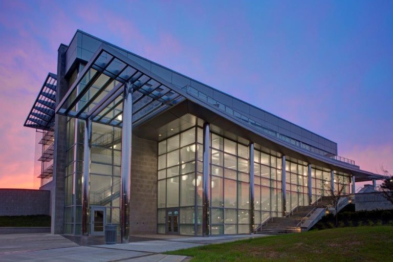 Project Throwback │ Cecil College E&M Building